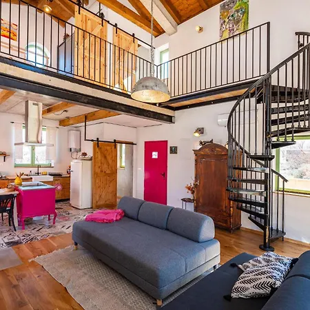 1 Bedroom Beautiful Home In Ražanac Exteriér fotografie
